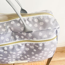 Load image into Gallery viewer, saco de desporto DOTS CINZA