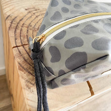 Load image into Gallery viewer, necessaire grande OLIVE