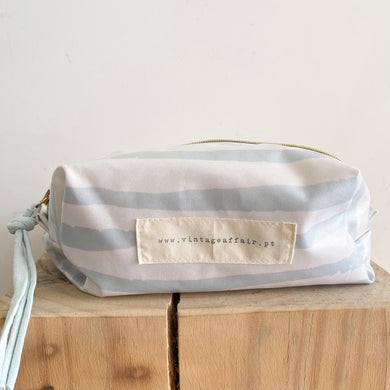 necessaire grande RISCAS MENTA