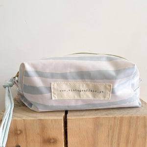 necessaire grande RISCAS MENTA