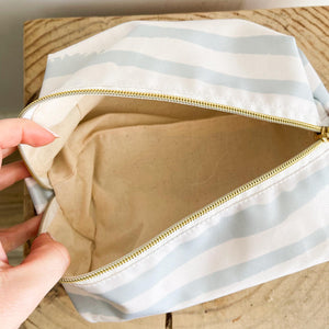 necessaire grande RISCAS MENTA