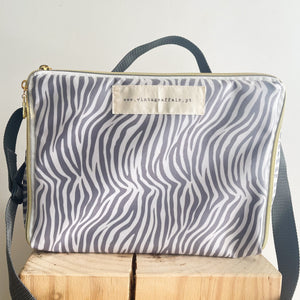 Lancheira BOX ZEBRA CINZA