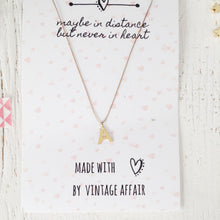 Load image into Gallery viewer, Letter necklace
