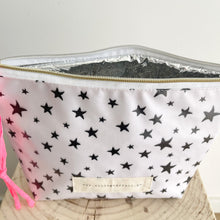 Load image into Gallery viewer, Bolsa térmica ESTRELAS PRETAS