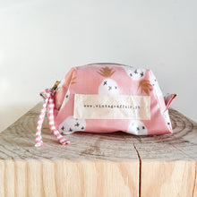 Load image into Gallery viewer, Necessaire pequeno ANANÁS