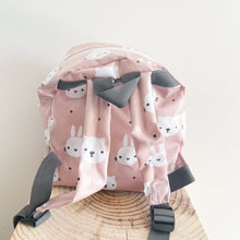 Load image into Gallery viewer, Mochila pequena SO SWEET