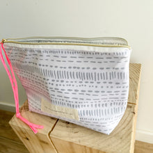Load image into Gallery viewer, Bolsa térmica IKAT