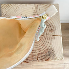 Load image into Gallery viewer, Necessaire ou estojo XL PAPAYA