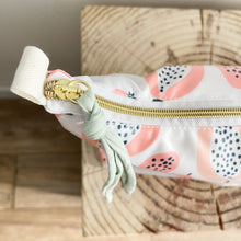 Load image into Gallery viewer, Necessaire ou estojo XL PAPAYA