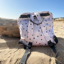 Load image into Gallery viewer, Mochila de rede BOLINHAS BEGE