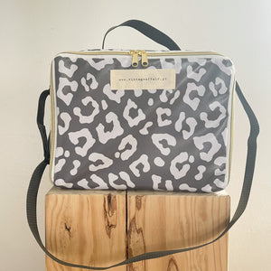 Lancheira BOX MANCHA CINZA