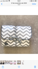 Load image into Gallery viewer, Muda fraldas GREY CHEVRON
