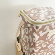 Load image into Gallery viewer, Lancheira jumbo CAMEL