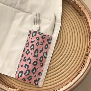 Individual de mesa com bolso ANIMAL PRINT ROSA