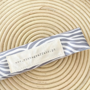 Individual de mesa com bolso ZEBRA CINZA