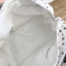 Load image into Gallery viewer, Saco fim de semana STARS cru