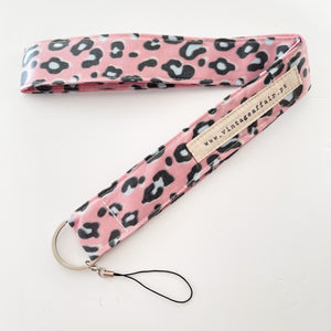 Porta chaves ou telemóvel ANIMAL PRINT ROSA