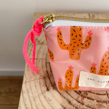 Load image into Gallery viewer, Bolsa média CACTOS ROSA