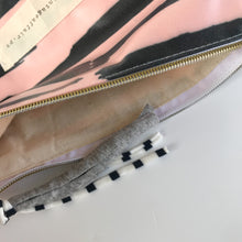 Load image into Gallery viewer, Bolsa grande RISCAS ROSA