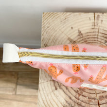 Load image into Gallery viewer, Necessaire XL CACTOS ROSA