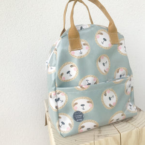 Mochila pequena PREGUIÇA AZUL 🦥