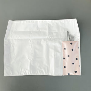 Individual de mesa com bolso BOLINHAS BEGE