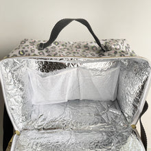 Load image into Gallery viewer, Lancheira BOX animal print caqui