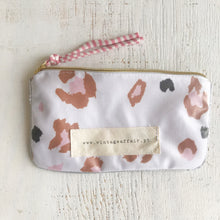 Load image into Gallery viewer, bolsa mini  ANIMAL PRINT