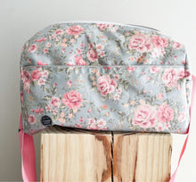 Load image into Gallery viewer, Saco de passeio FLORAL