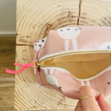 Load image into Gallery viewer, Necessaire pequeno SO SWEET