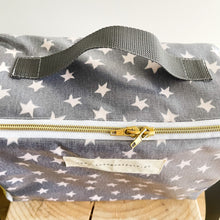 Load image into Gallery viewer, Lancheira BOX estrelas fundo antracite
