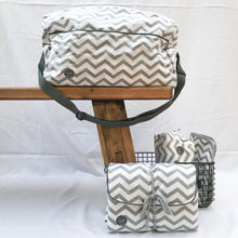 Load image into Gallery viewer, Saco de passeio CHEVRON cinza