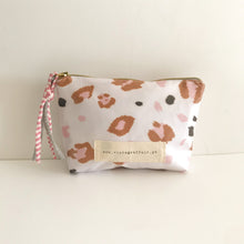Load image into Gallery viewer, Bolsa média ANIMAL PRINT