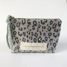 Load image into Gallery viewer, Bolsa média ANIMAL PRINT CAQUI