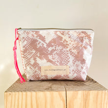 Load image into Gallery viewer, Bolsa térmica SNAKE PRINT