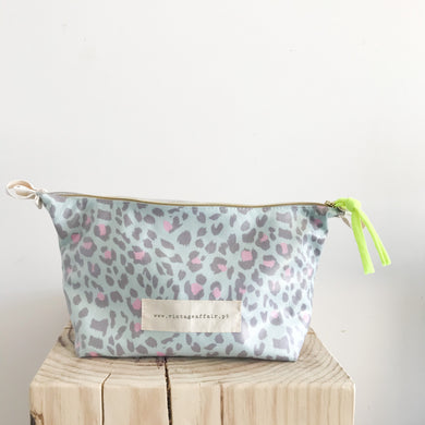 Estojo ou necessaire XL ANIMAL PRINT VERDE