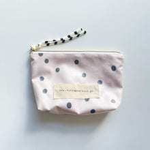 Load image into Gallery viewer, Bolsa média BOLINHAS fundo beige