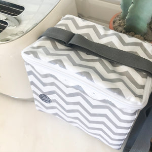 Lancheira grande CHEVRON cinza