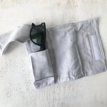 Load image into Gallery viewer, Bolsa para óculos CHEVRON CINZA