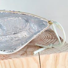 Load image into Gallery viewer, Bolsa térmica ANIMAL PRINT CAQUI