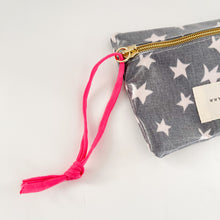 Load image into Gallery viewer, Estojo/ bolsa estrelas ANTRACITE