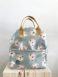 Mochila pequena PREGUIÇA AZUL 🦥