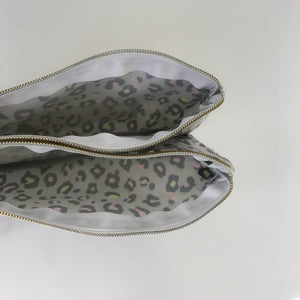 Estojo duplo ANIMAL PRINT CAQUI