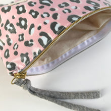 Load image into Gallery viewer, Bolsa média ANIMAL PRINT ROSA